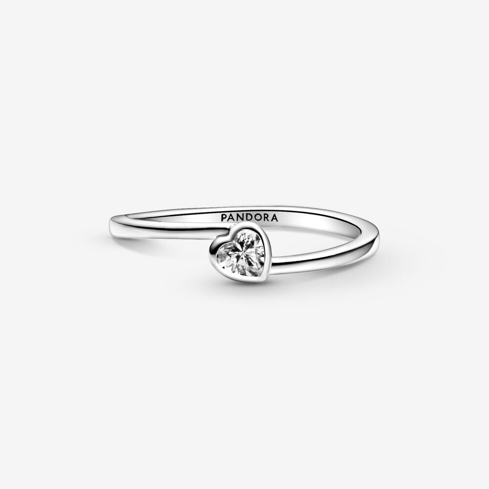 Pandora colorless oblique heart solitaire ring 199267C02
