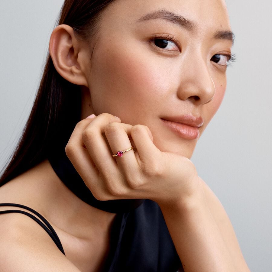 Anello Solitario Cuore Rosso Pandora 166574C01