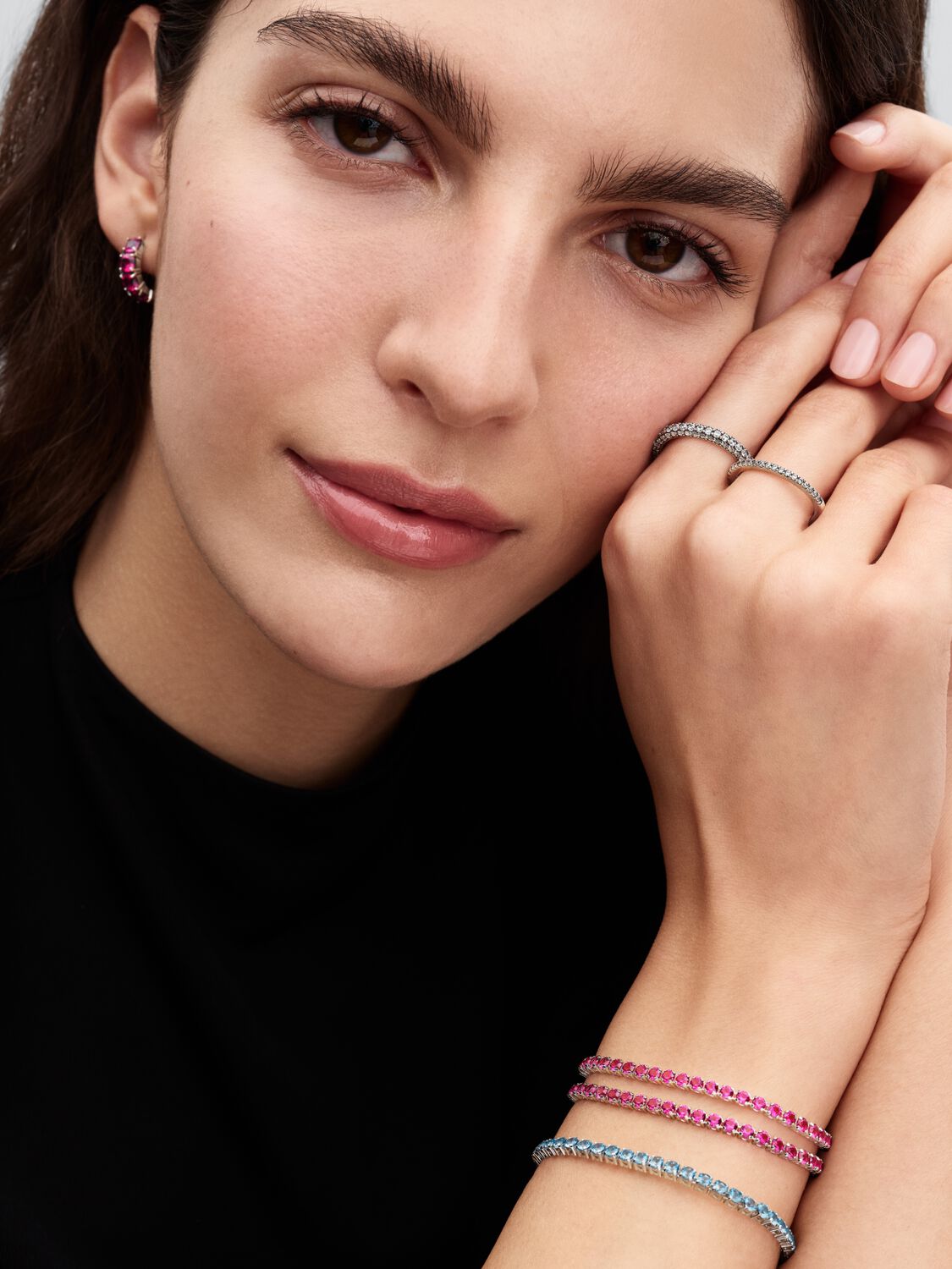 Bracciale Tennis Cristalli Rosa Scuro
Argento Sterling 925 Pandora 591469C04