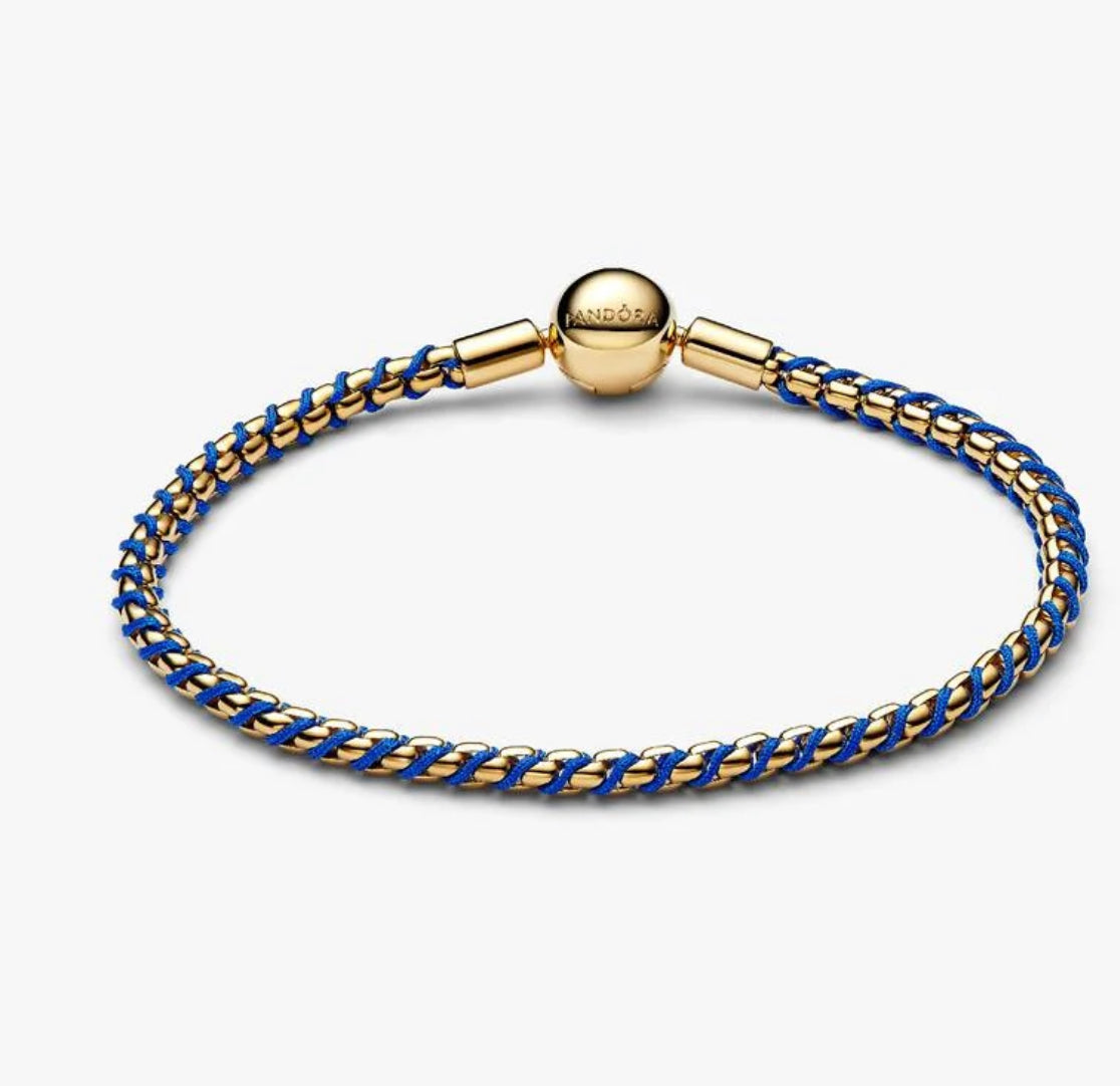 Bracciale Intreccio Tessuto Blu
Pandora 563816C02