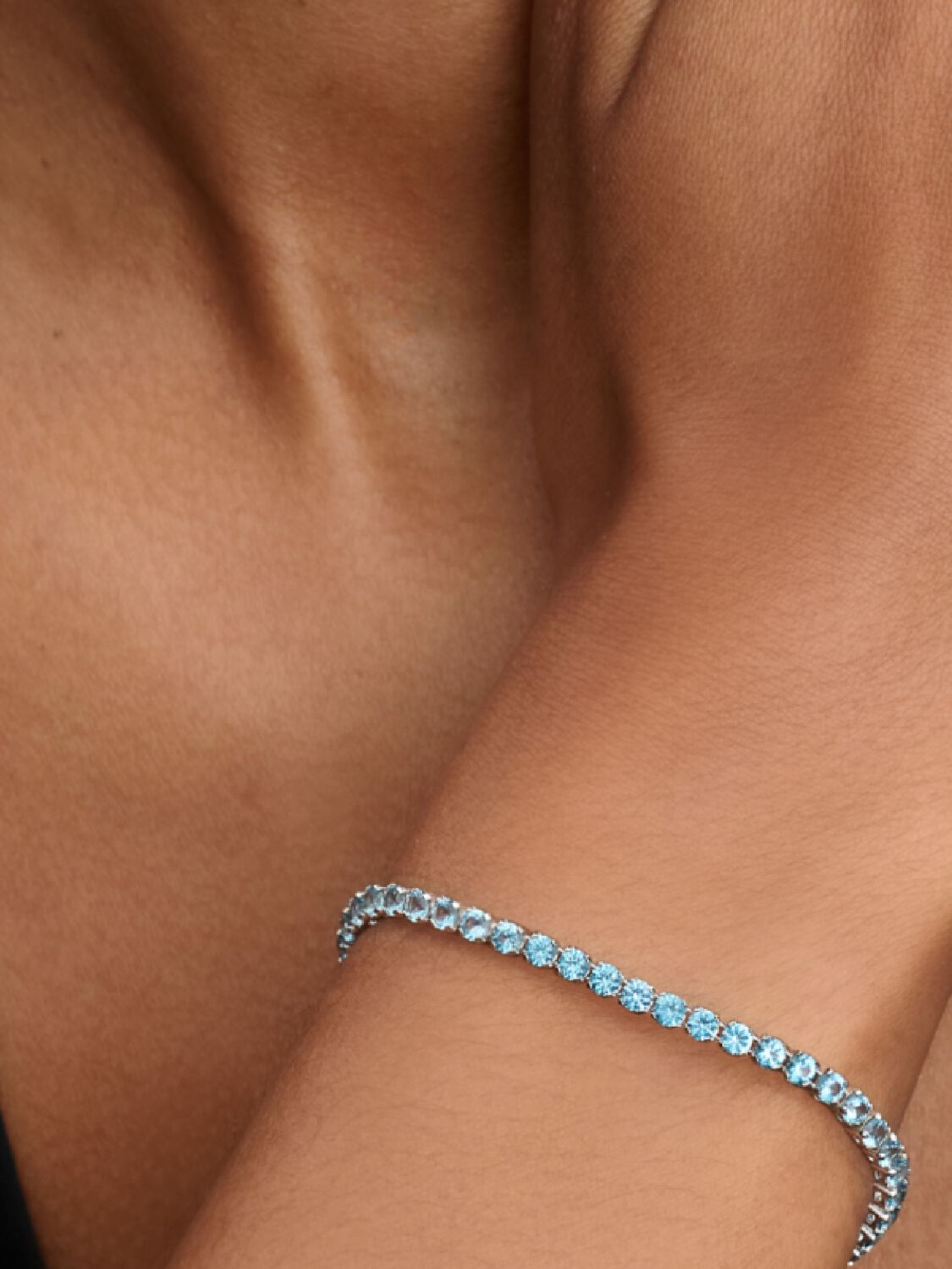 Bracciale Tennis Cristalli Azzurri
Argento Sterling 925 Pandora 591469C03