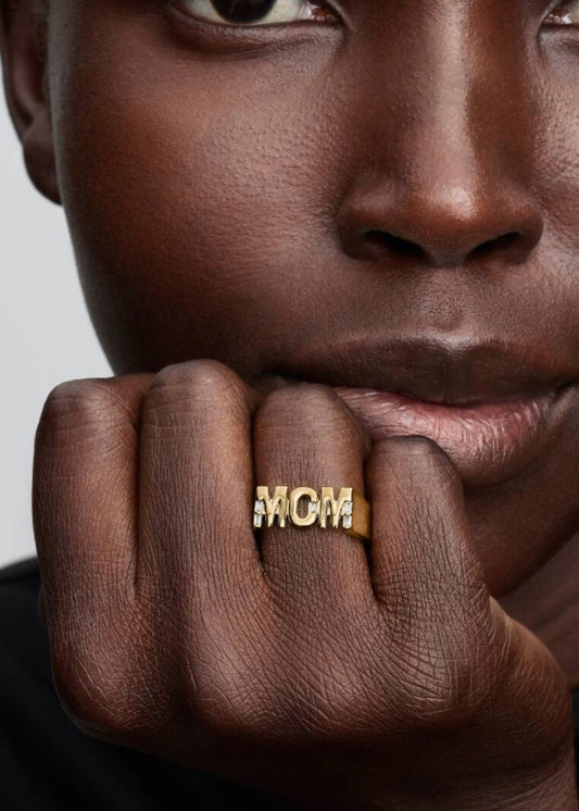 Anello Sigillo "Mom" Pandora 164460C01