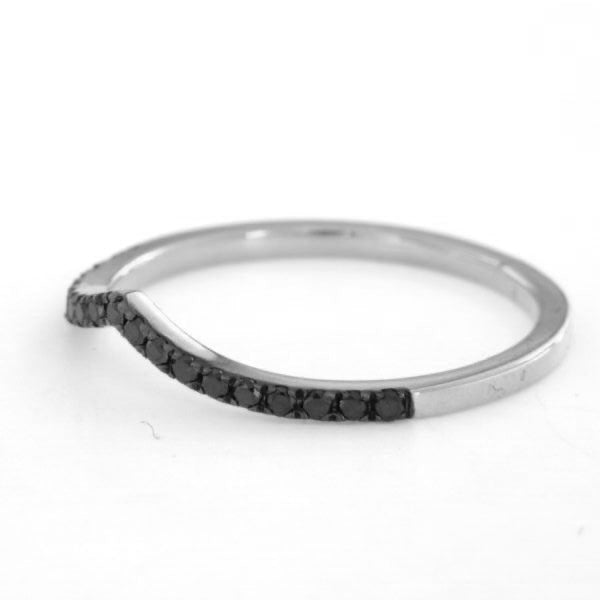 Anello a V Oro Bianco 18 Kt E Diamanti Neri Crivelli 370-XR6041