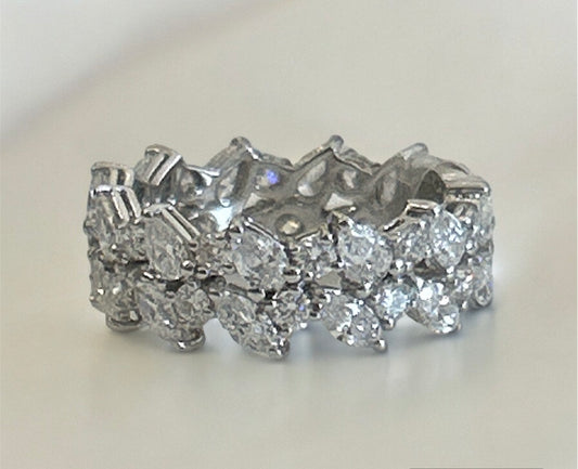Anello Veretta Marquise Oro Bianco 18 Kt E Diamanti Crivelli 231-3771
