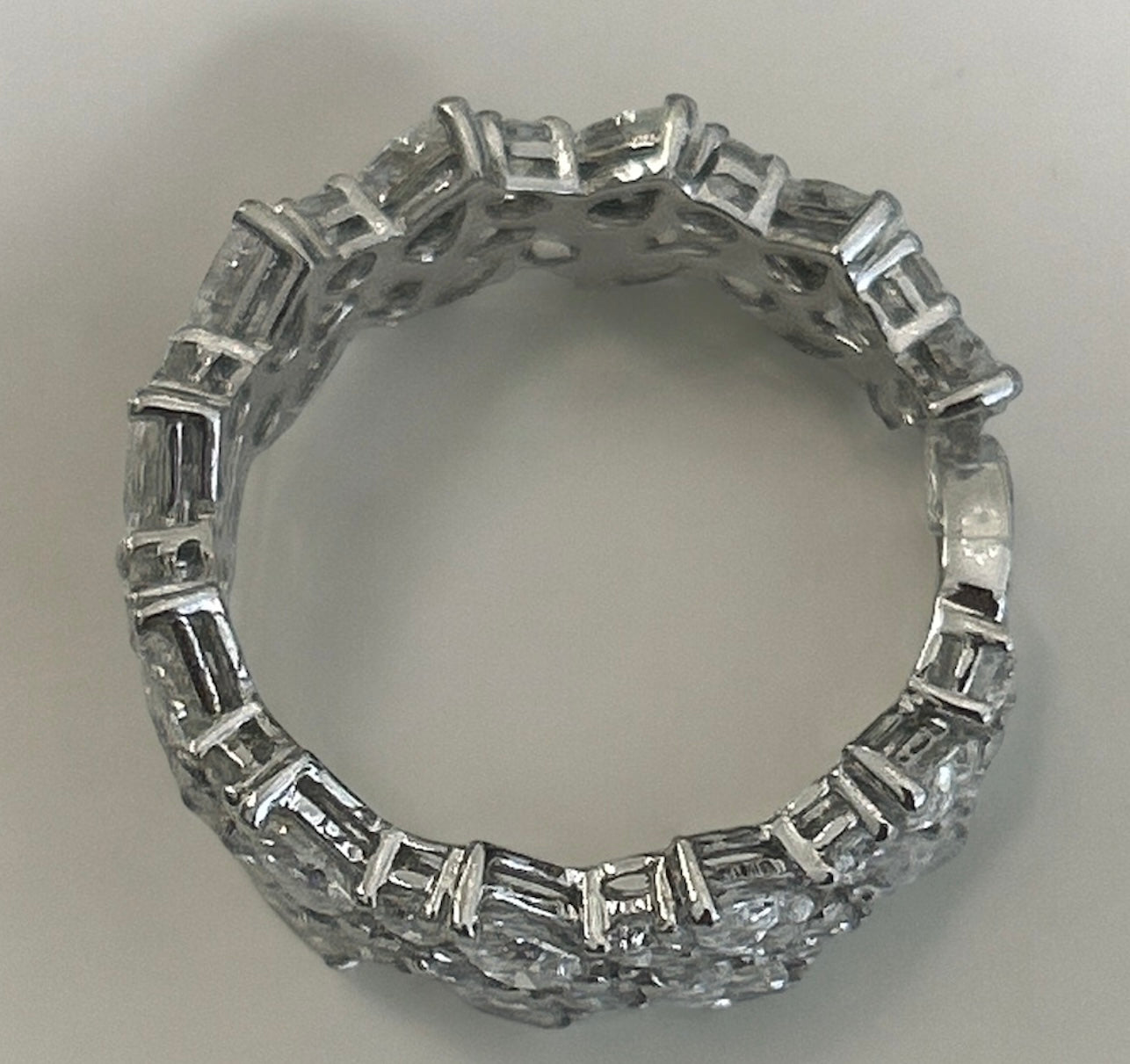 Anello Veretta Marquise Oro Bianco 18 Kt E Diamanti Crivelli 231-3771