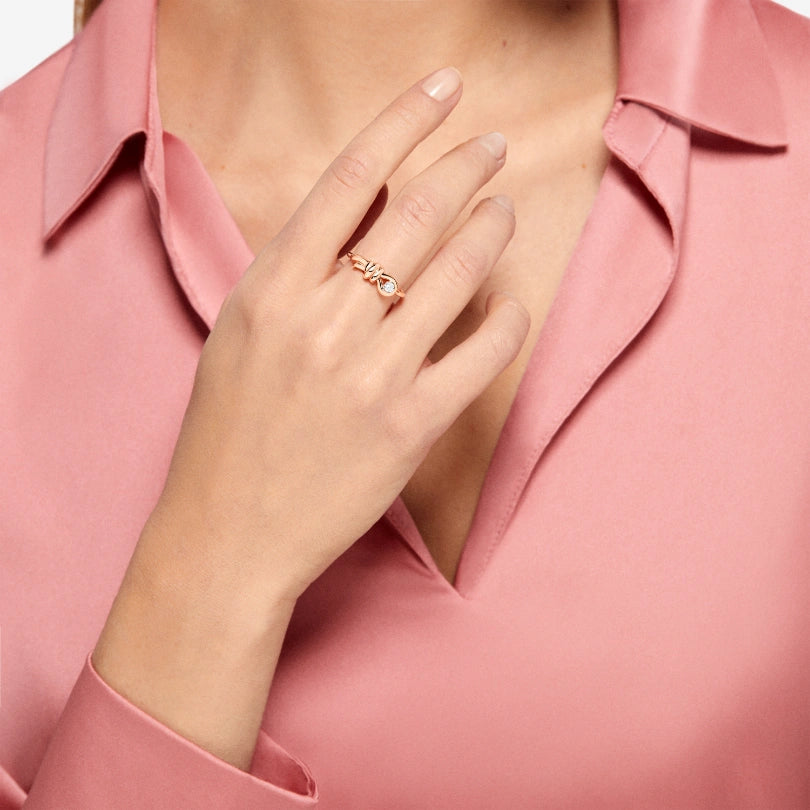 9 Kt Rose Gold Knot Ring with Dodo Diamond DAC3010_KNOT0_DB09R