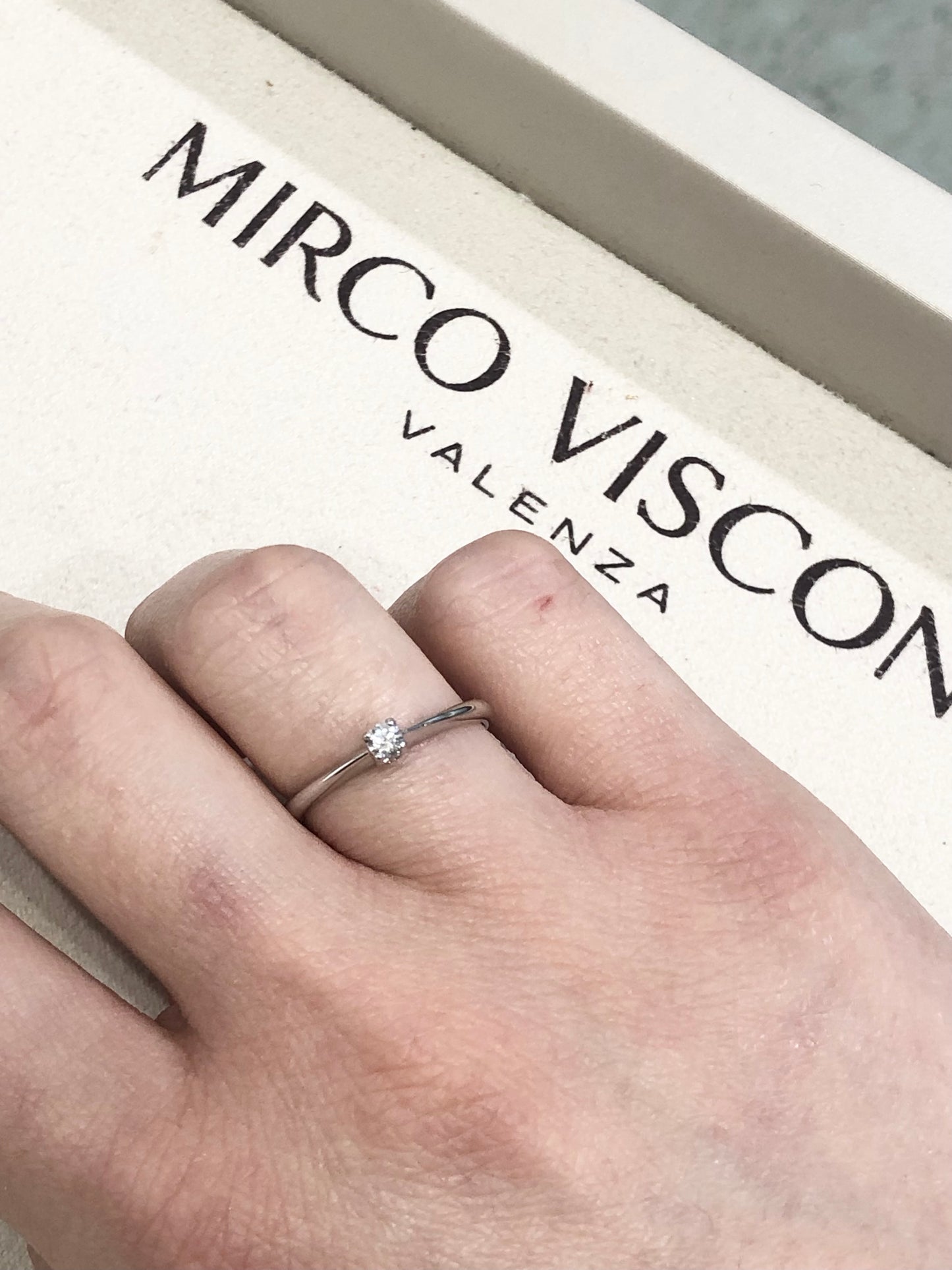 Anello Solitario con Diamante in Oro Bianco Mirco Visconti GM95/EA5