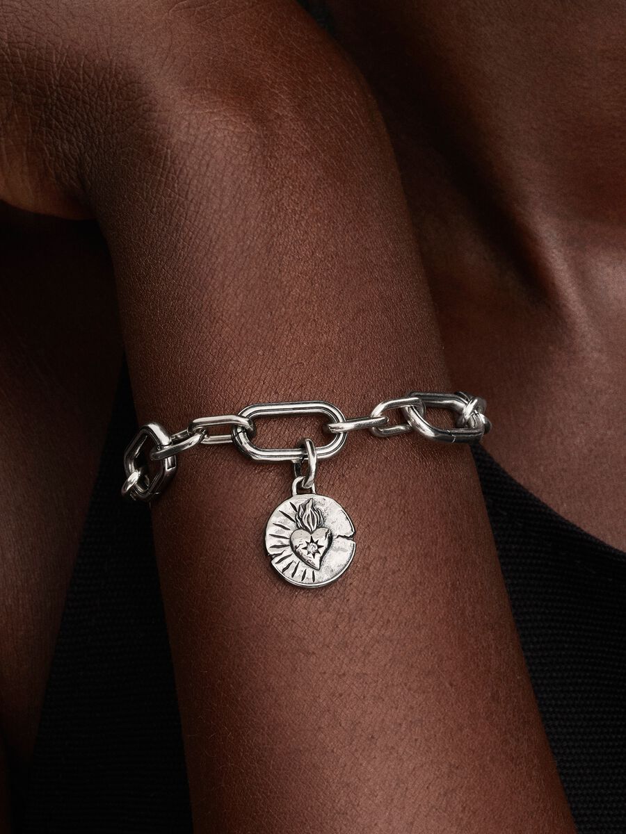 Charm Medallion Cuore Sacro "Amor Vincit Omnia" Argento Sterling 925 Pandora 793975C01