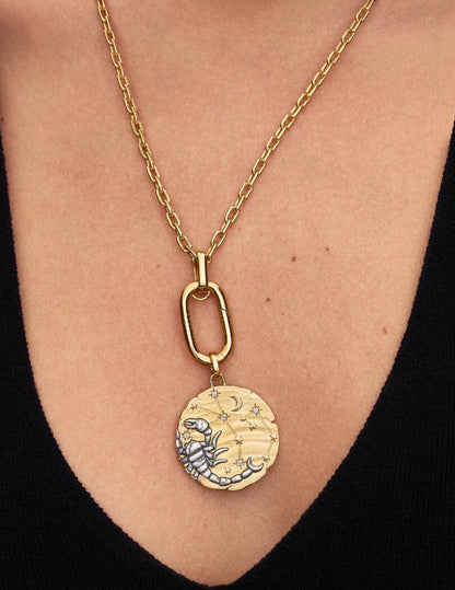 Charm Medallion XL Scorpione "Noli Timere" Pandora 765003C01