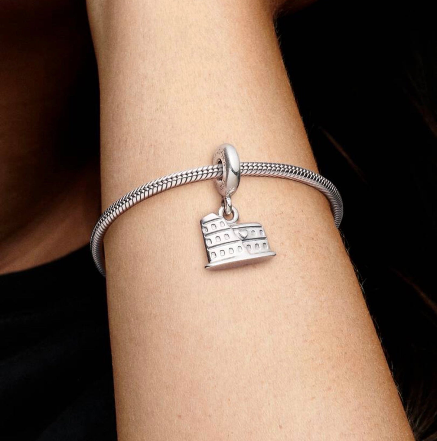 Charm Pendente Colosseo Pandora 791079