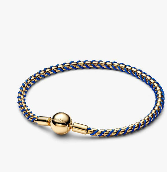 Bracciale Intreccio Tessuto Blu
Pandora 563816C02
