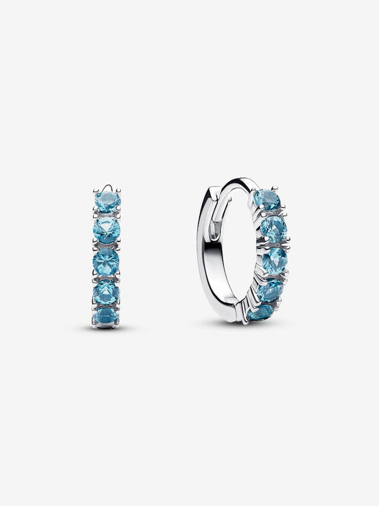 Orecchini Cerchi Piccoli Cristalli Azzurri
Argento Sterling 925 Pandora 293849C01