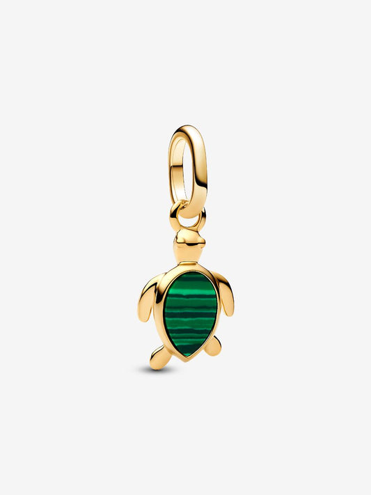 Charm Mini Pendente Tartaruga Verde Pandora ME
Placcatura in Oro 14k 763823C01