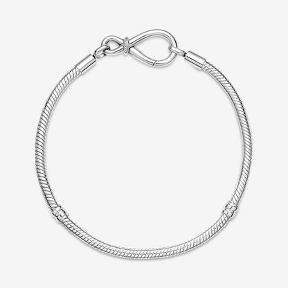 Bracciale con Chiusura a Nodo Infinito Pandora 590792C00