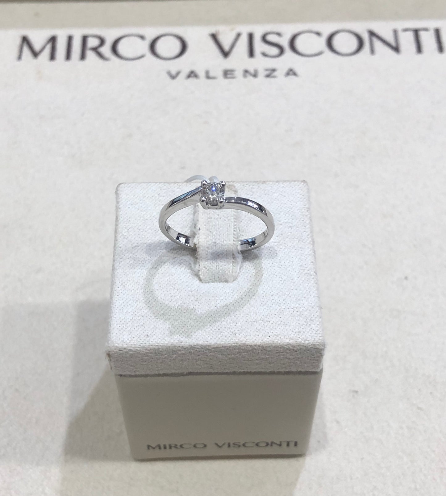 Anello Solitario con Diamante in Oro Bianco Mirco Visconti LF421/50