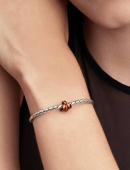 Mini Charm Ape effetto metallico arancione Pandora 794903C01