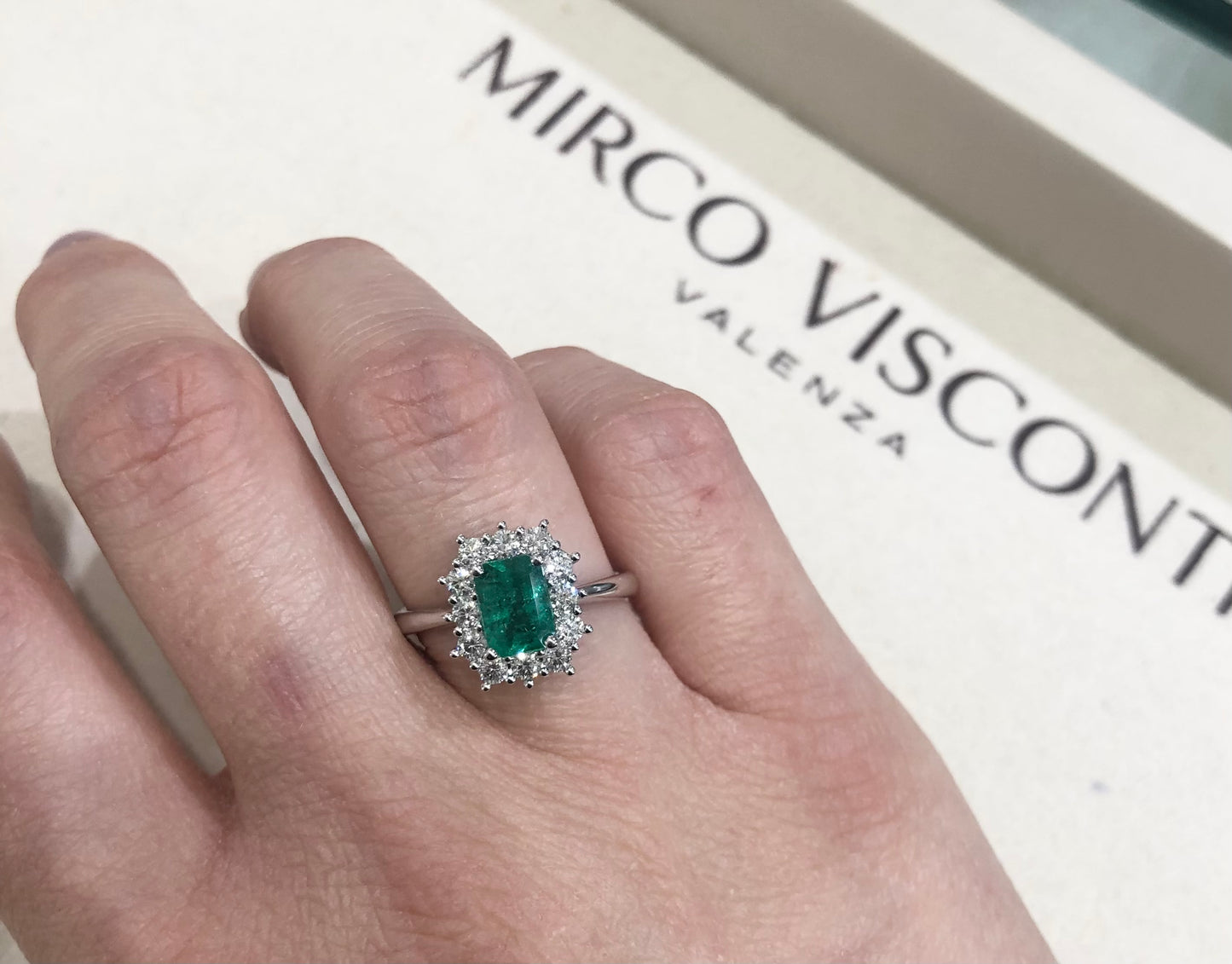 Anello con Smeraldo e Diamante in Oro Bianco Mirco Visconti Z681/SE