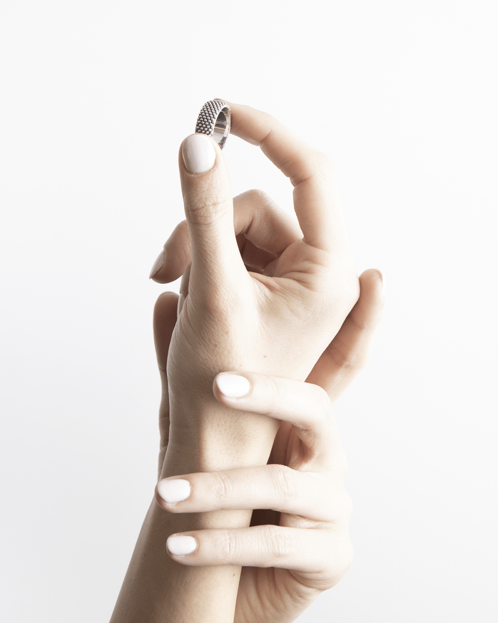 Anello Fascia Puntinata Argento NOVE25 N25ANE00117