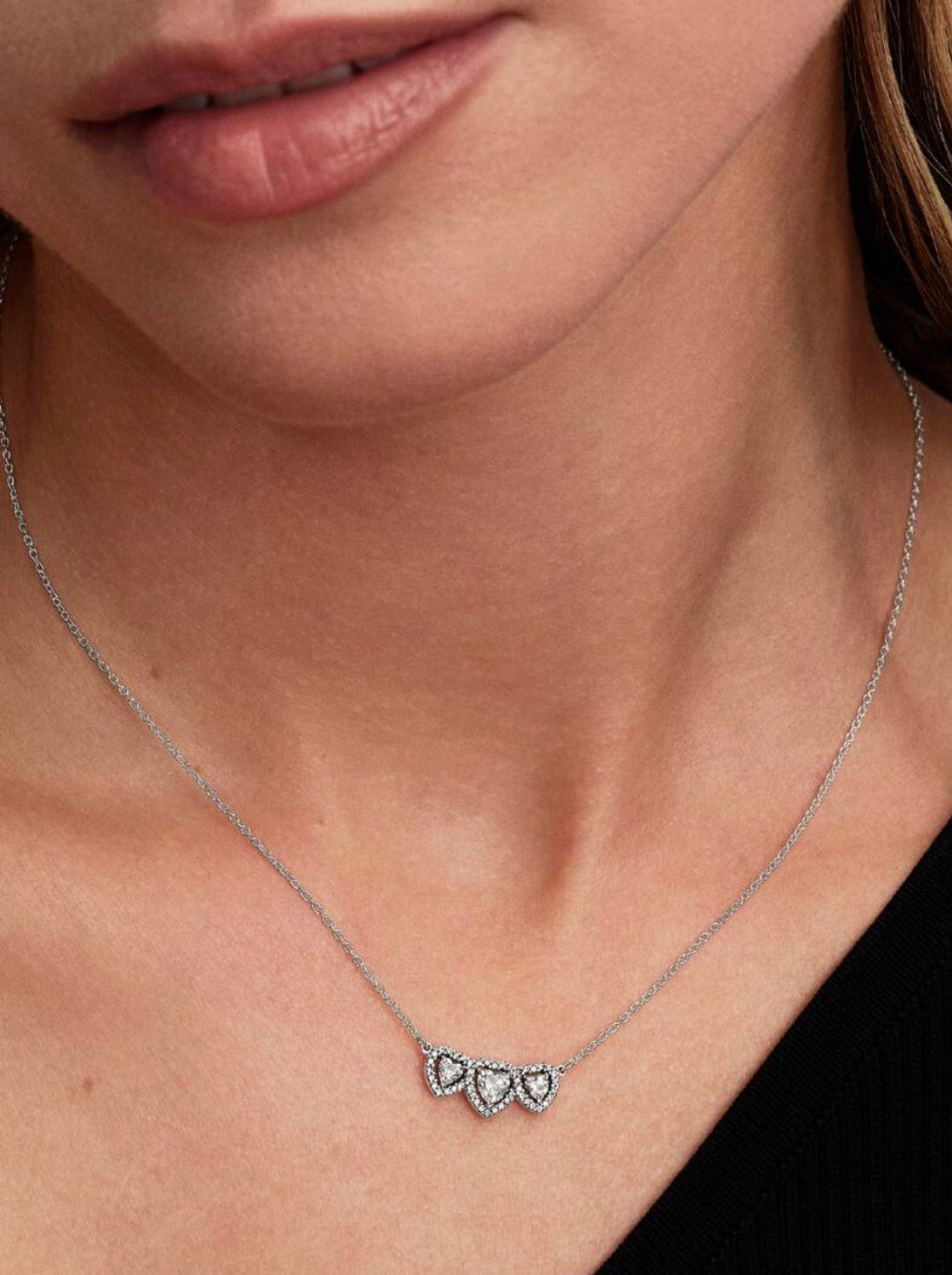 Collana Tre Cuori
Argento Sterling 925 Pandora 394412C01-45