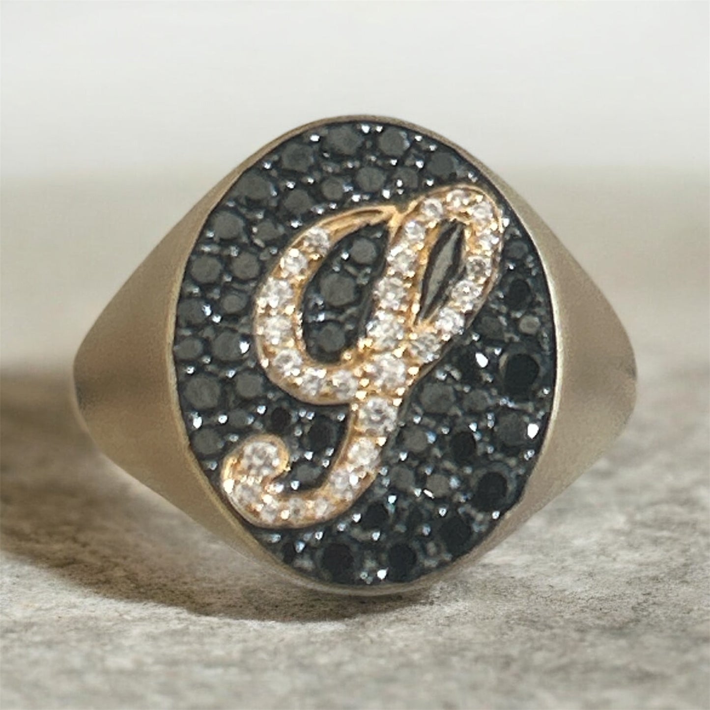 Anello Iniziale S Oro Rosa Satinato 18 Kt E Diamanti Neri Crivelli 303-334-S