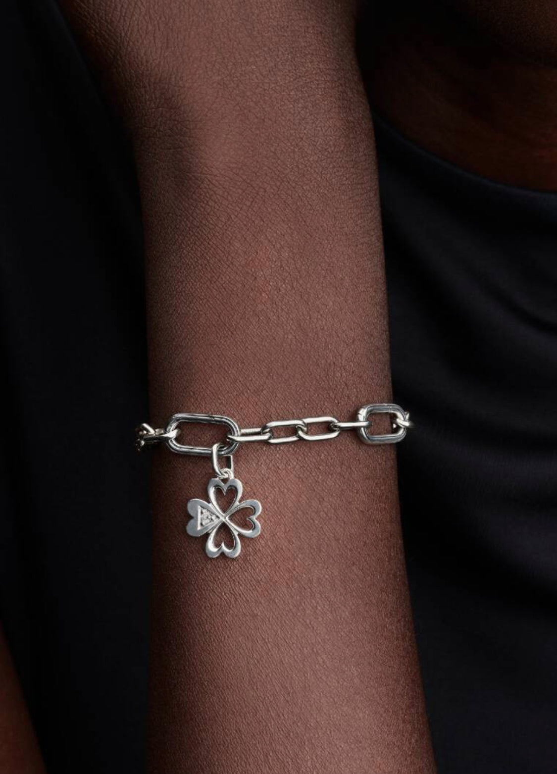 Charm Medallion Quadrifoglio Pandora ME 793034C01