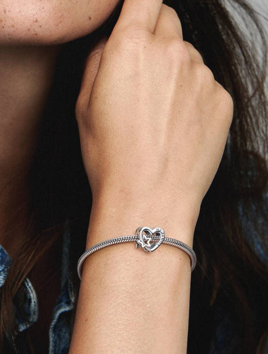 Charm Openwork Cuore con Stella Argento Sterling 925 Pandora 792829C00