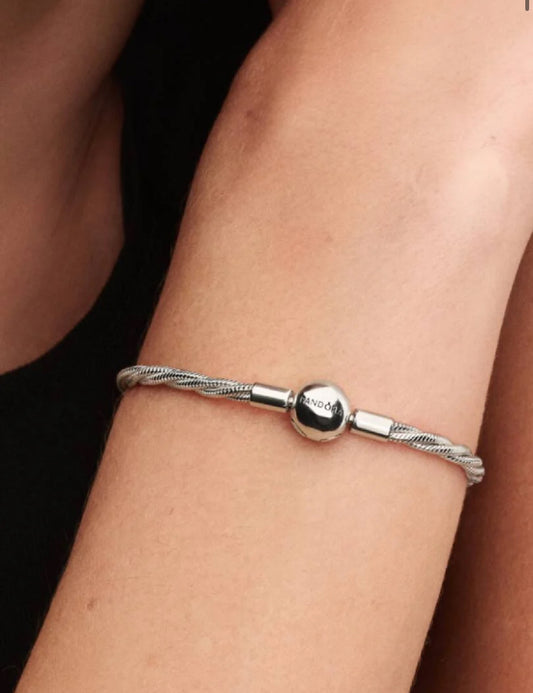 Bracciale Maglia Doppia Intrecciata con Chiusura a Sfera Pandora 593757C00