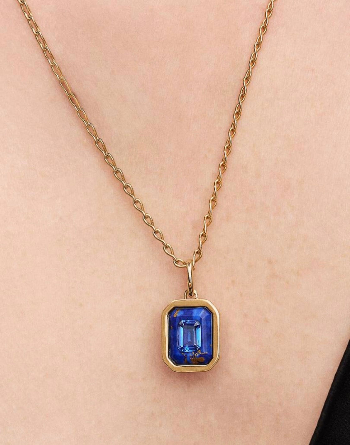 Charm Pendente Pietra Esagonale Blu Pandora 765035C01