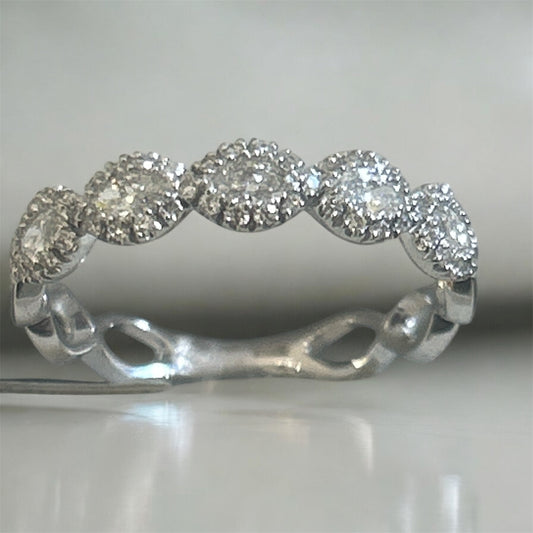 Anello Fantasia Pavé Oro Bianco 18 kt E Diamanti Bianchi Crivelli 370-XR9784