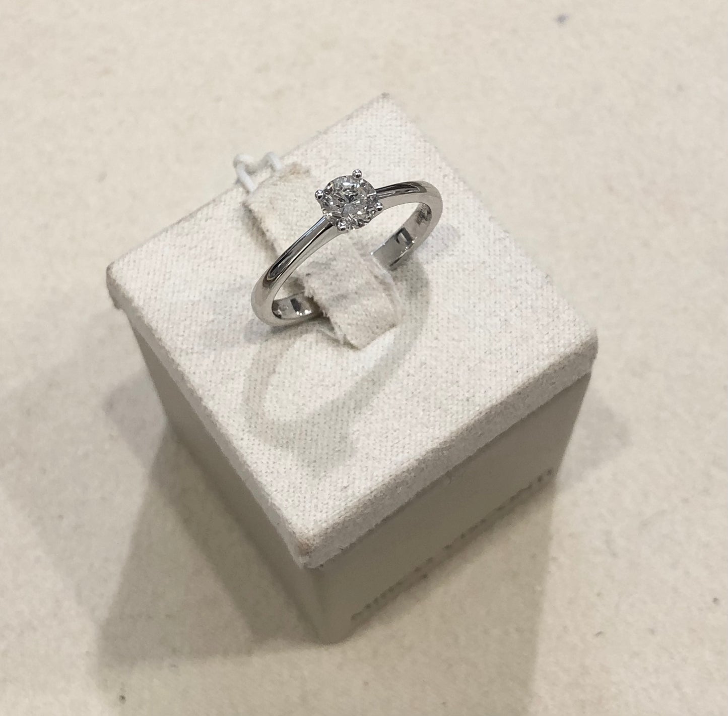 Anello Solitario in Oro Bianco Mirco Visconti U95/60