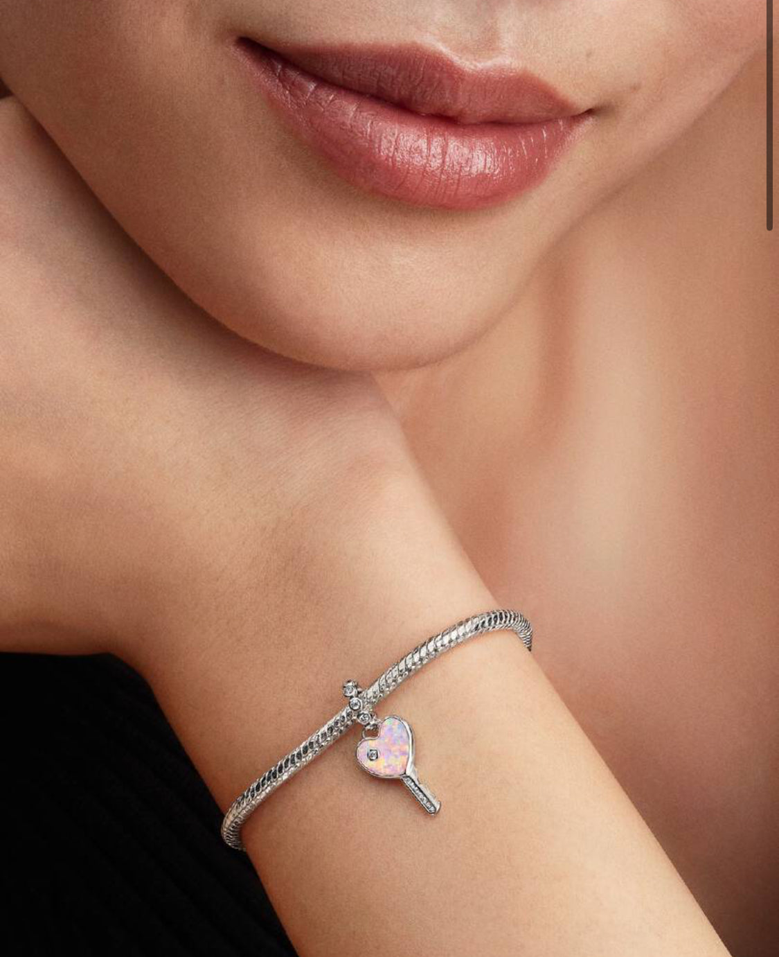 Charm Pendente Chiave a Cuore Opale Rosa Argento Sterling 925 Pandora 794427C01