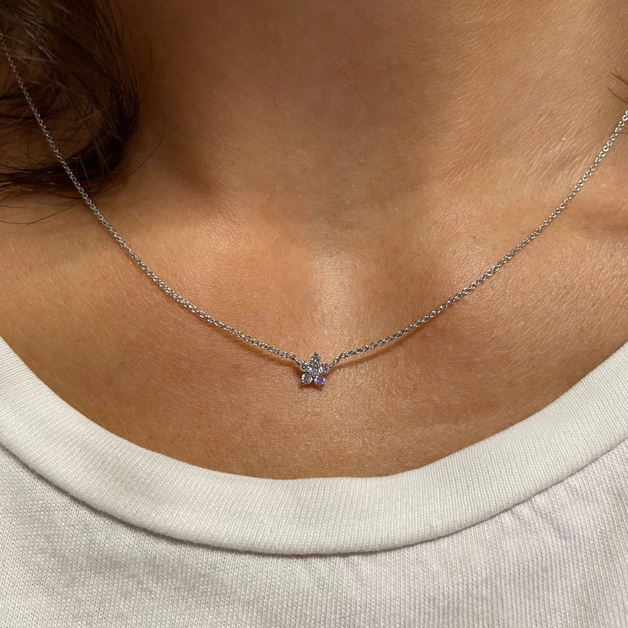 Flower Necklace in 18 Kt White Gold and Diamonds 370-XN4822