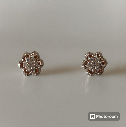 Pavé Flowers Earrings in 18 Kt Rose Gold and Diamonds Crivelli 370-XE4155