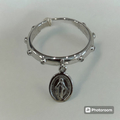 Rosary Ring in 18 Kt White Gold and Diamonds with Madonnina Pendant 212-L523