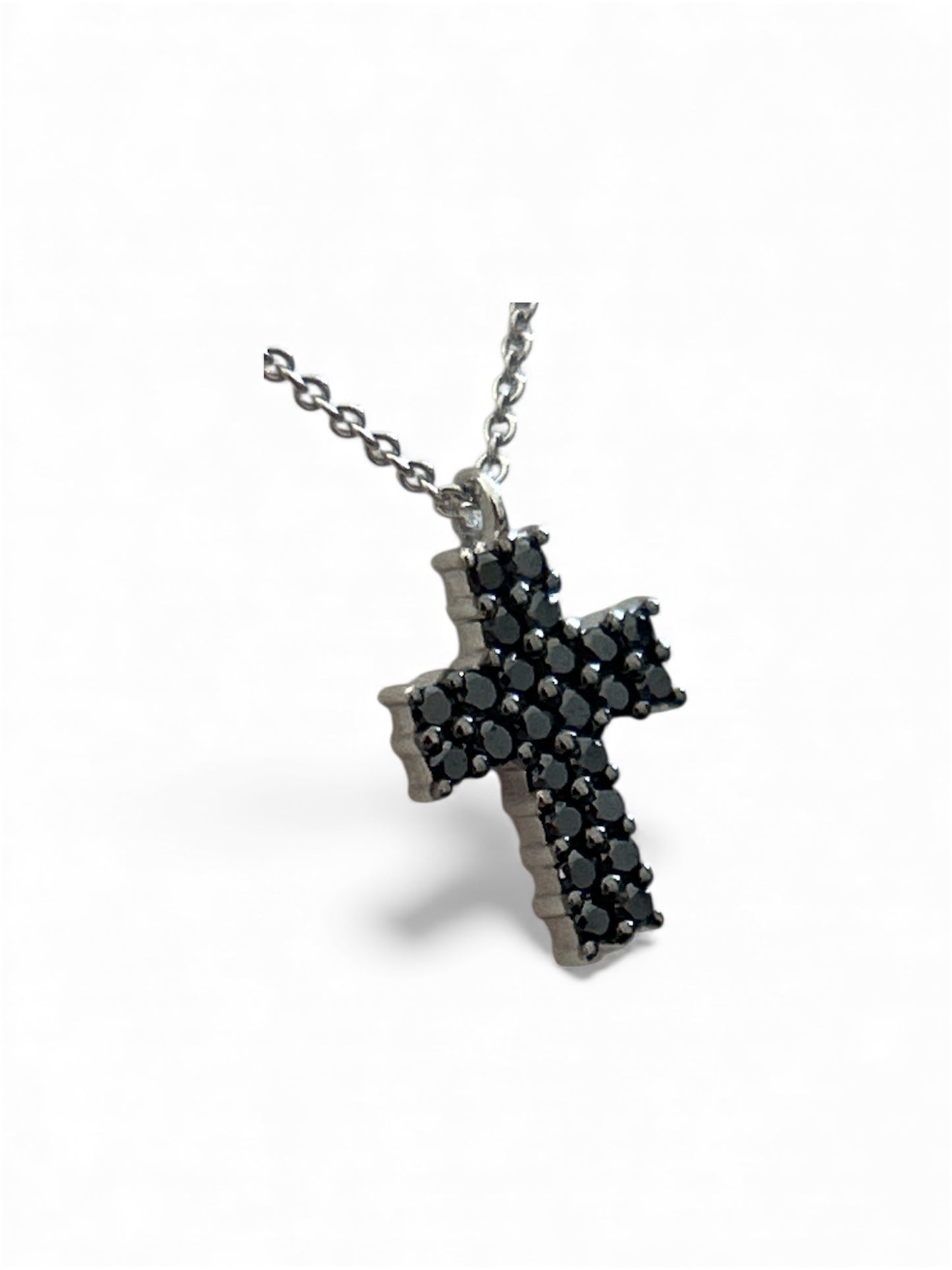 Girocollo Croce Oro Bianco 18 Kt E Diamanti Neri Crivelli 024-0612-4