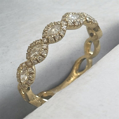 Anello Fantasia Oro Giallo 18 Kt E Diamanti Bianchi Crivelli 370-XR9785