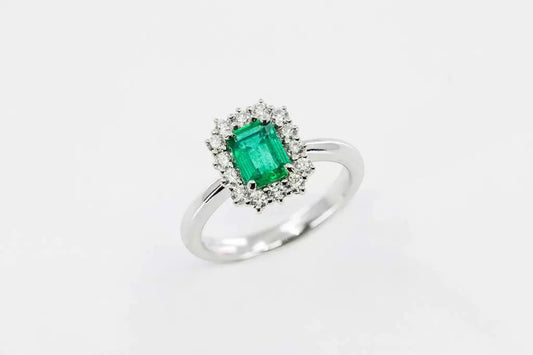 Emerald Rosette Ring in 18 Kt White Gold and Diamonds Crivelli 326-AN277-6-4